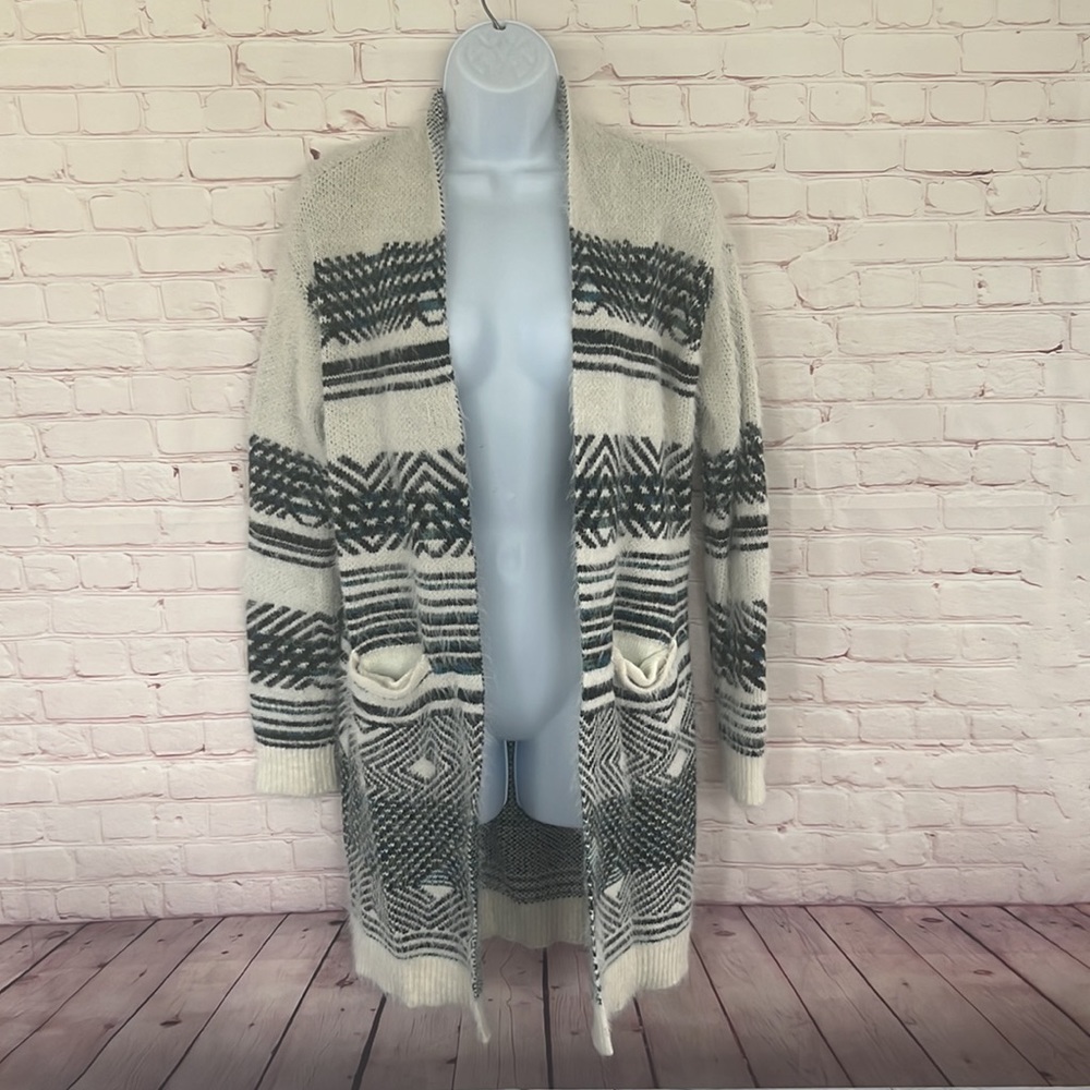 Maurices eyelash open cardigan sweater size XS